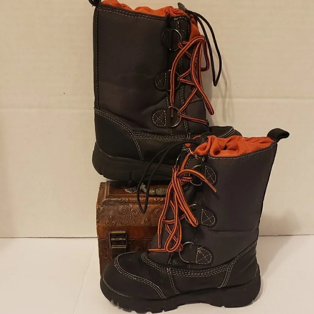 The Children's Place Rain/Snow Boots - Like New 10